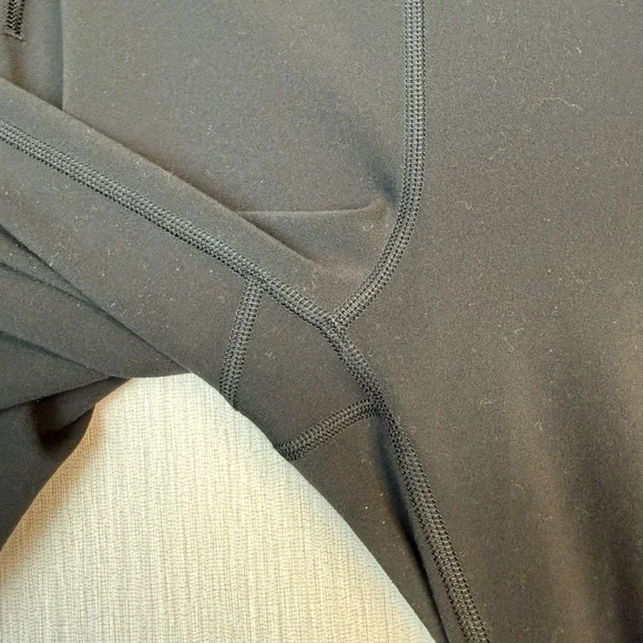 Lululemon Groove Super-High-Rise Split-Hem Flare Pant *Nulu Black size 10 - Picture 9 of 10